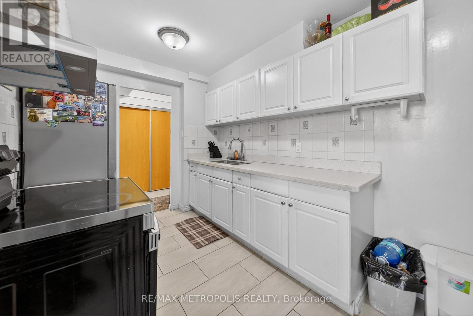 104 - 2825 Islington Avenue, Toronto, Ontario  M9L 2K1 - Photo 9 - W13453020