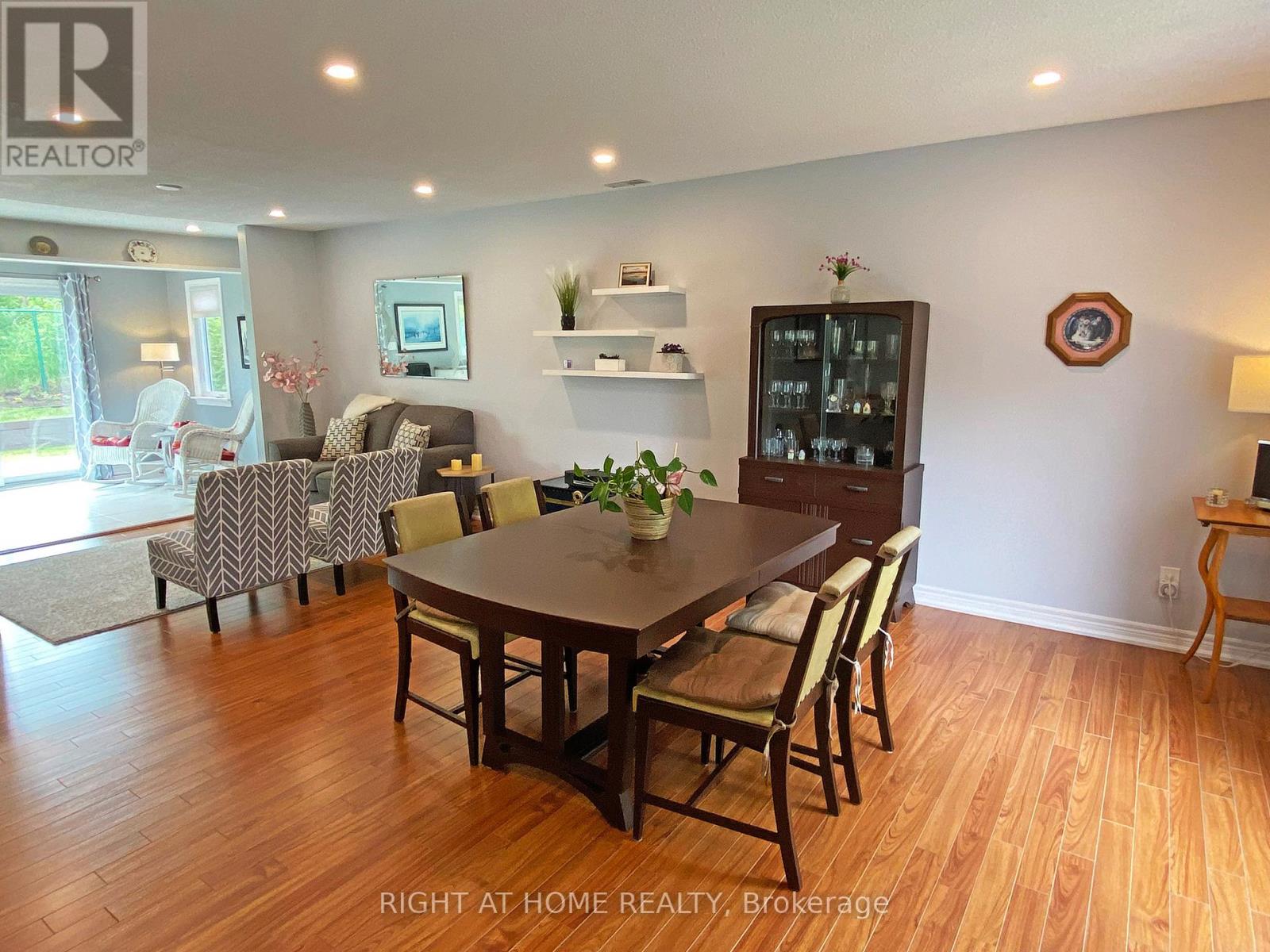 10 Munro Street, Caledon, Ontario  L7E 0L6 - Photo 16 - W13453044