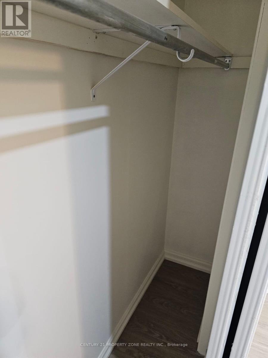 11 Chalkfarm Crescent, Brampton, Ontario  L7A 3V8 - Photo 11 - W13453058