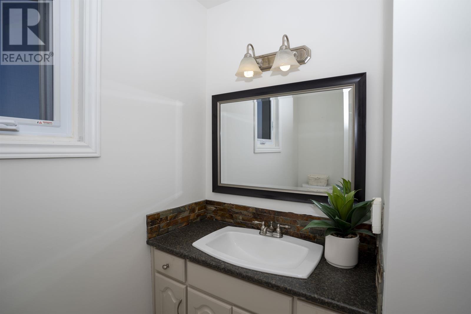 41 Fraser Rd, Thunder Bay, Ontario  P7K 0K8 - Photo 27 - TB2601443