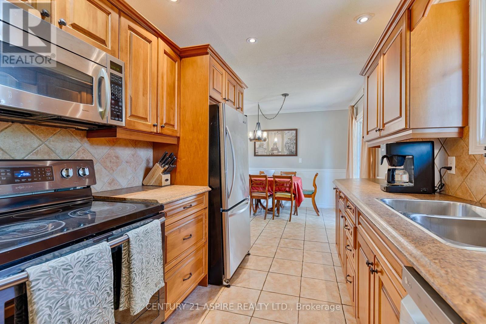 22 Harris Crescent, Whitewater Region, Ontario  K0J 1C0 - Photo 11 - X13453192