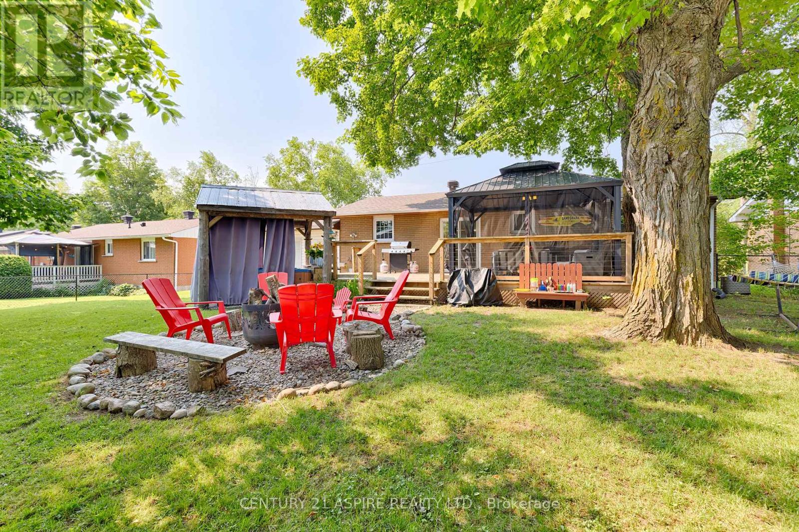 22 Harris Crescent, Whitewater Region, Ontario  K0J 1C0 - Photo 36 - X13453192
