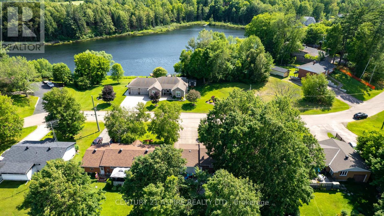 22 Harris Crescent, Whitewater Region, Ontario  K0J 1C0 - Photo 46 - X13453192