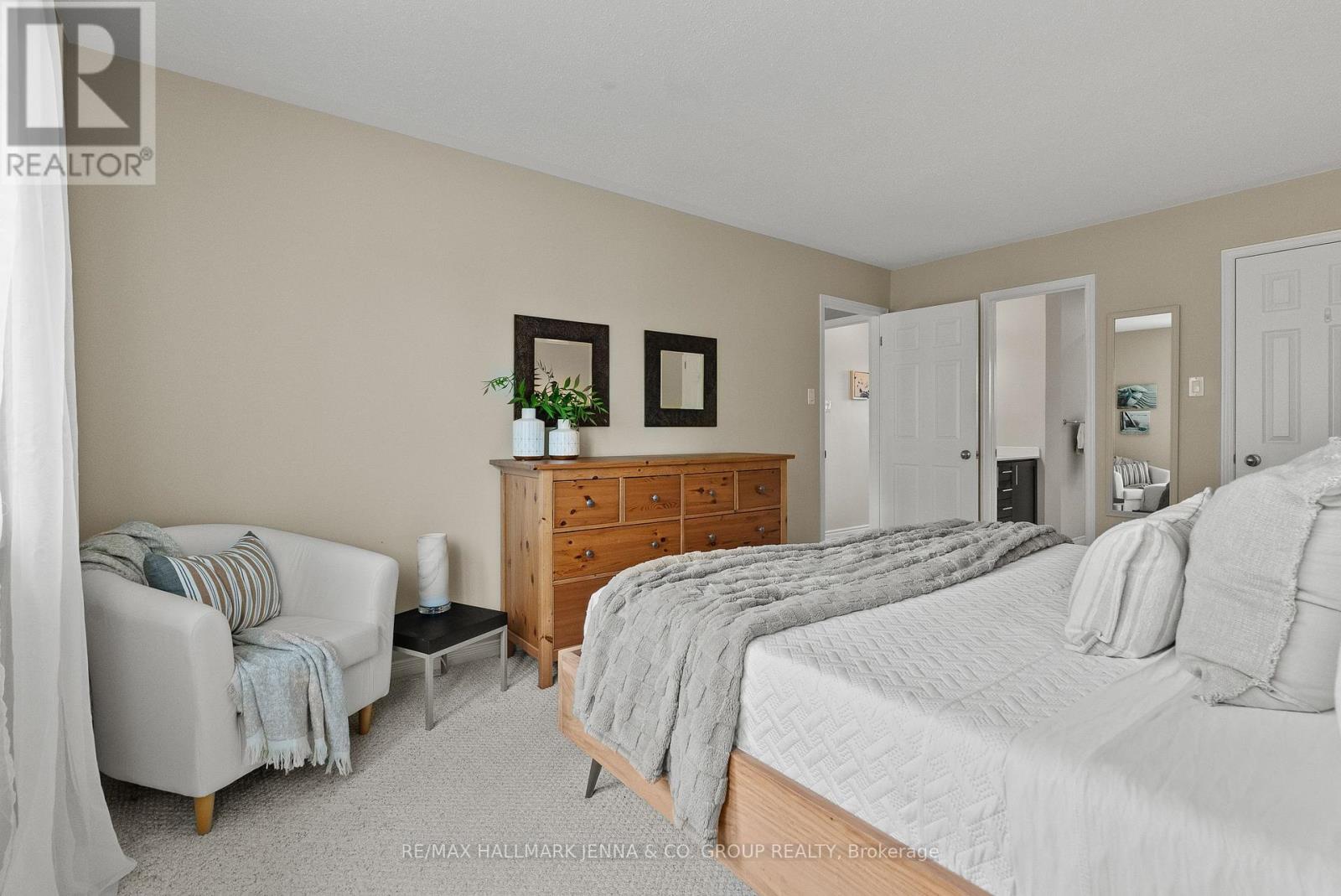 70 Huntersfield Drive, Ottawa, Ontario K1T 3L7 - Photo 20 - X13453188
