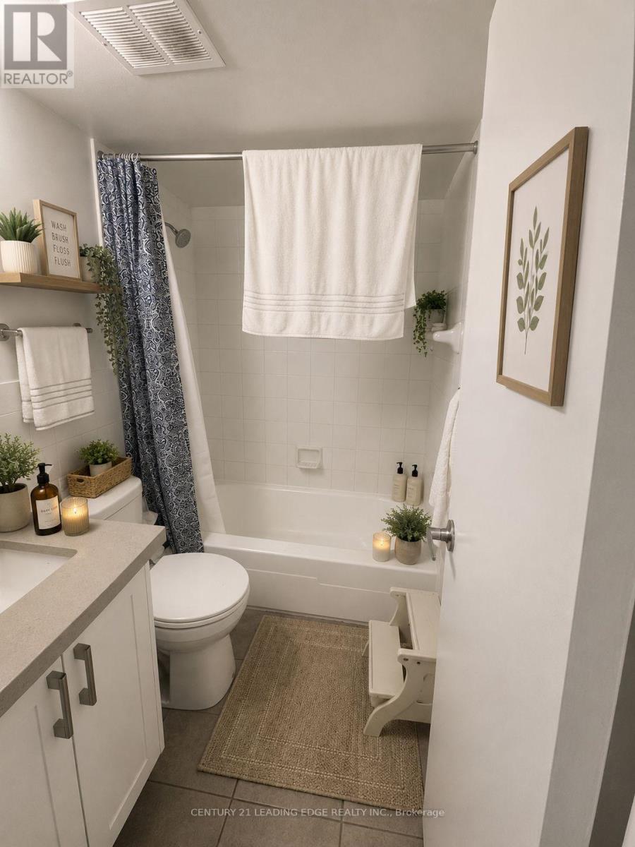 18f - 20 Prince Arthur Avenue, Toronto, Ontario  M5R 1B1 - Photo 4 - C13426238