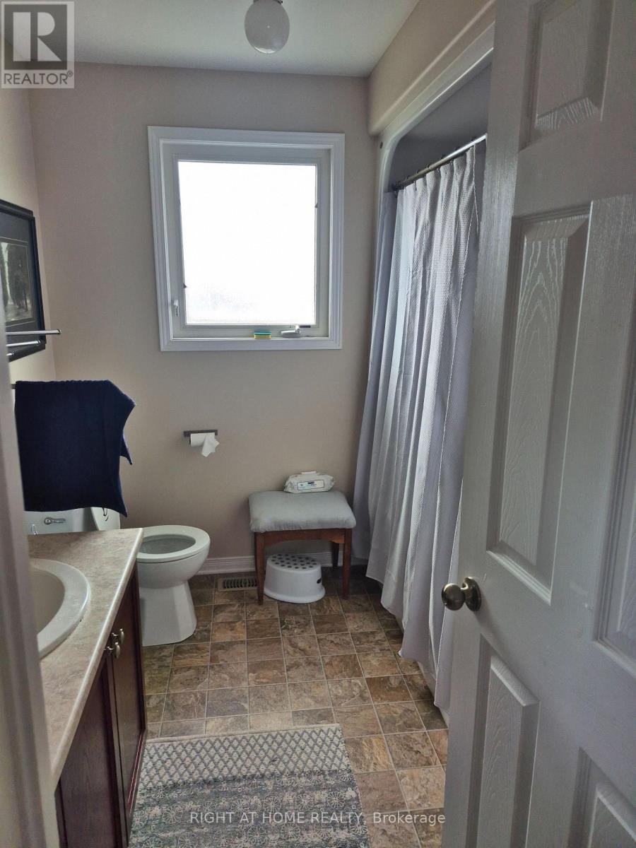 1478 Albany Drive, Kingston, Ontario  K7P 0B8 - Photo 5 - X13453050