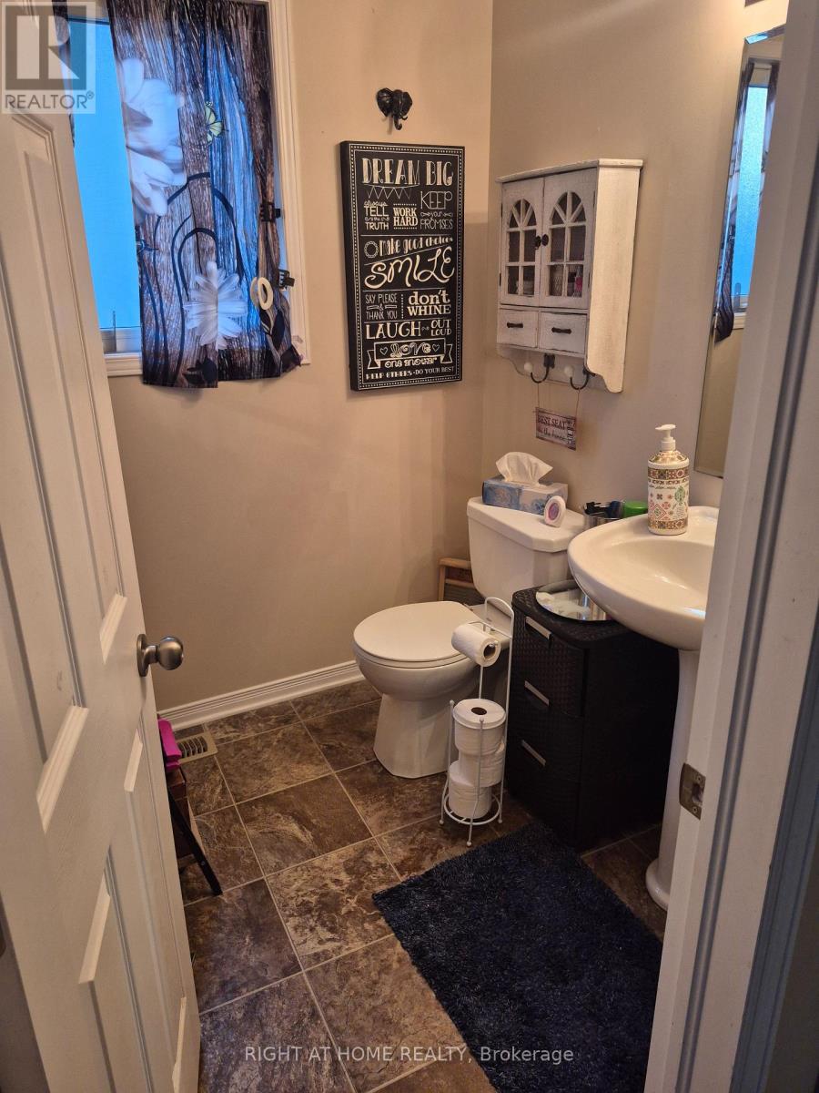 1478 Albany Drive, Kingston, Ontario  K7P 0B8 - Photo 6 - X13453050