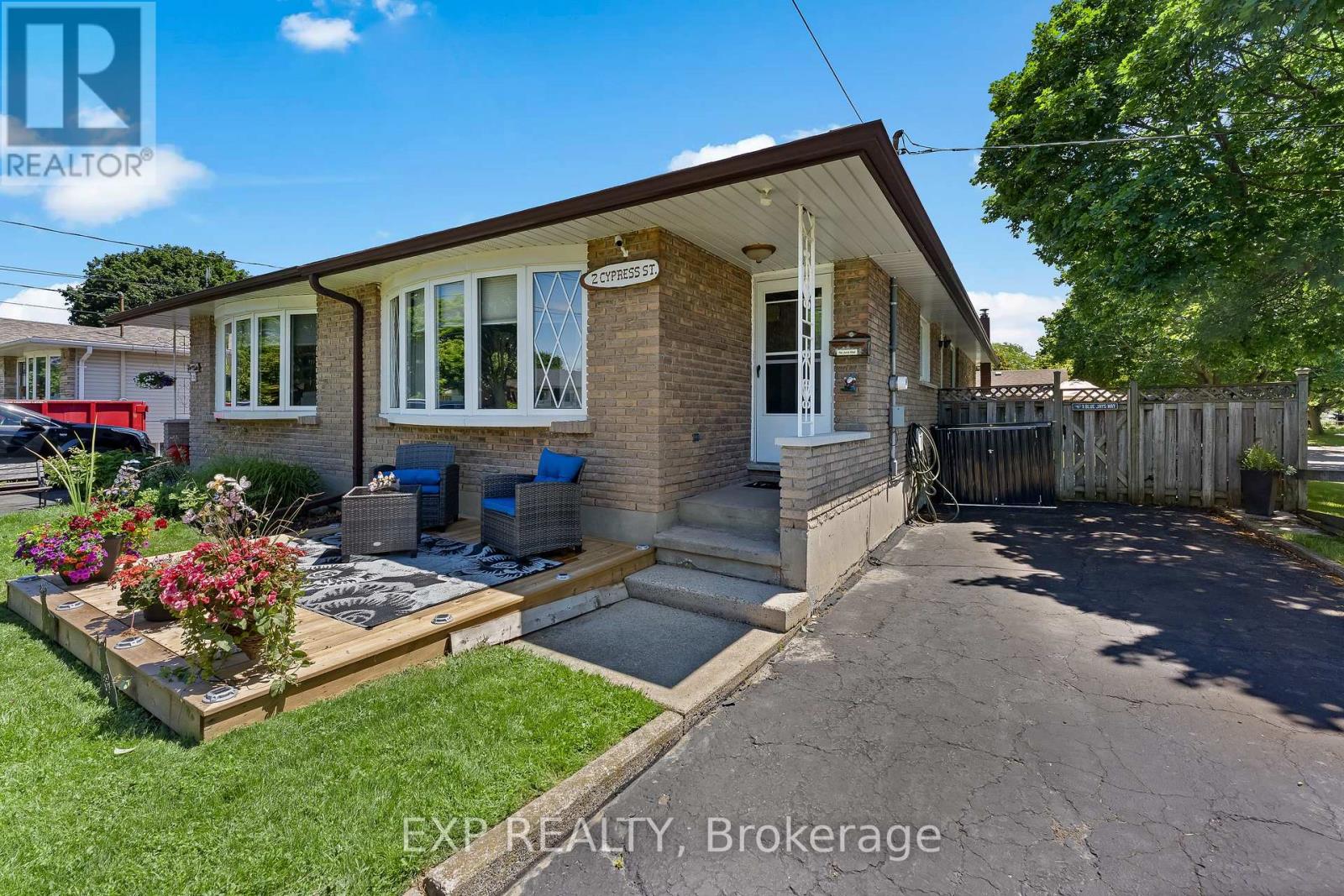 2 CYPRESS STREET, St. Catharines, Ontario