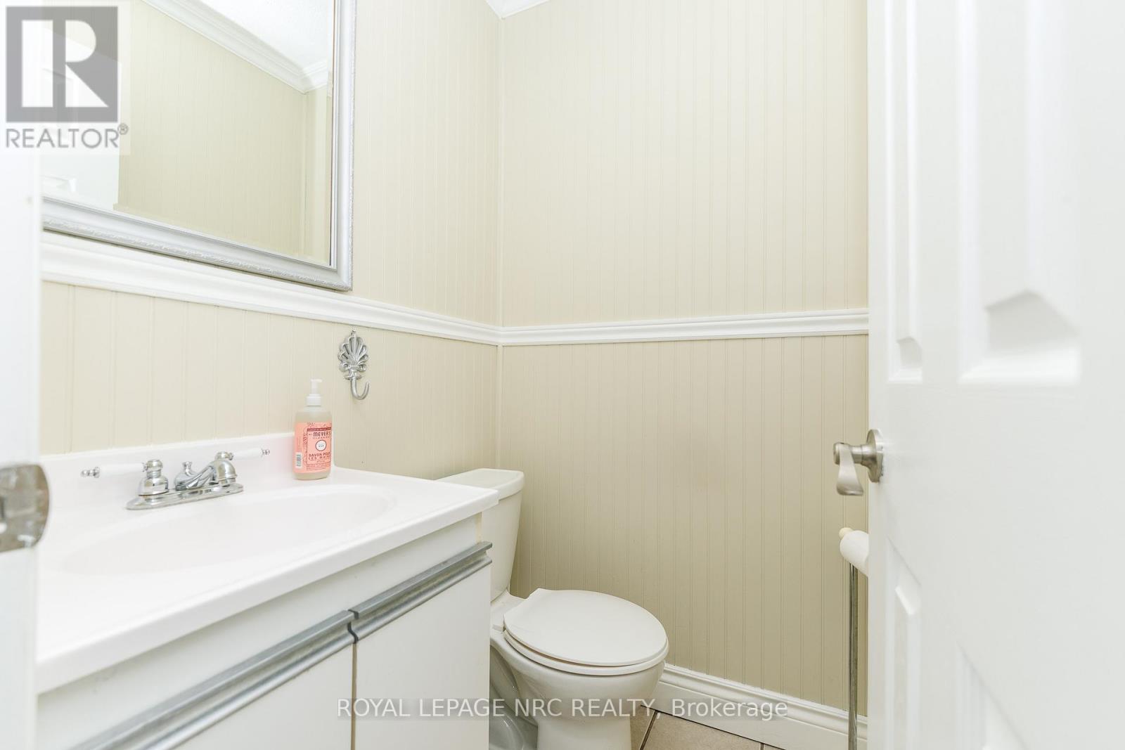 517 Belleview Boulevard, Fort Erie, Ontario  L0S 1N0 - Photo 8 - X13453276