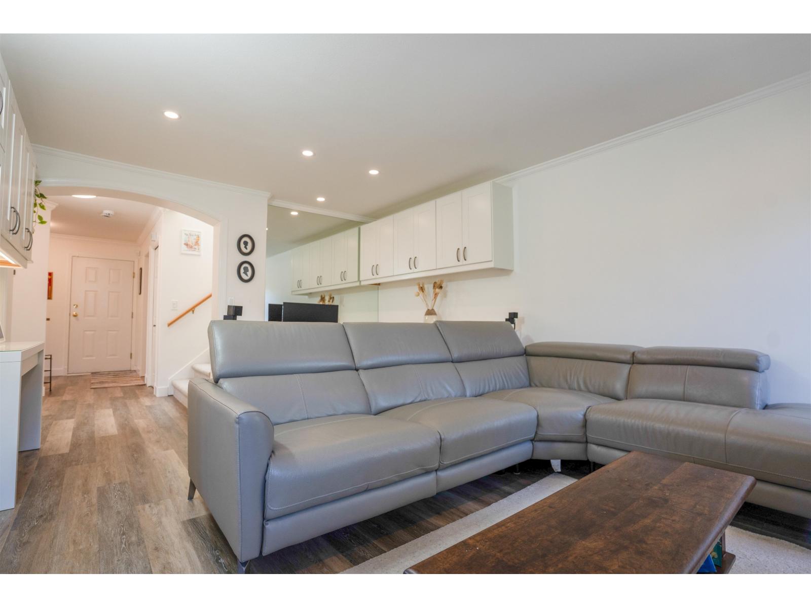 13 12038 62 Avenue, Surrey, British Columbia  V3X 3L2 - Photo 3 - R3136650