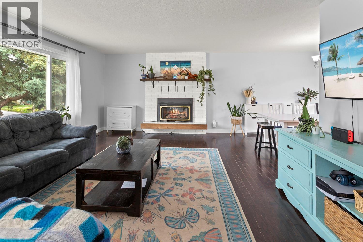 2408 Birch Street, Creston, British Columbia  V0B 1G5 - Photo 7 - 10391580