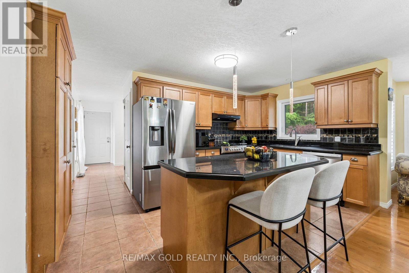 15252 Chinguacousy Road, Caledon, Ontario  L7C 1Z7 - Photo 11 - W13434948