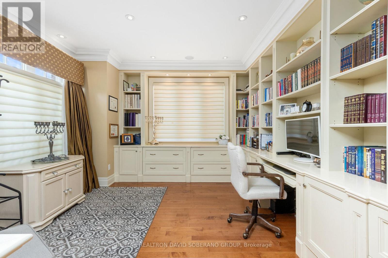 17 Marwill Street, Toronto, Ontario  M3H 3L2 - Photo 4 - C13453140