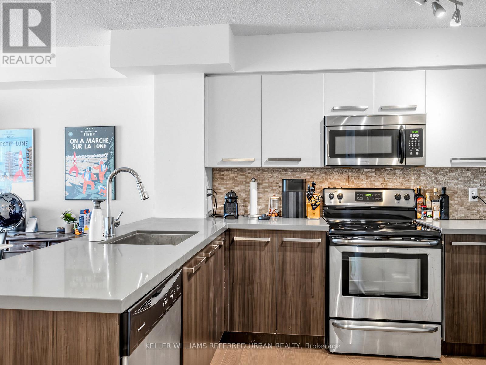 1208 - 11 St Joseph Street, Toronto, Ontario M4Y 3G4 - Photo 5 - C13453174