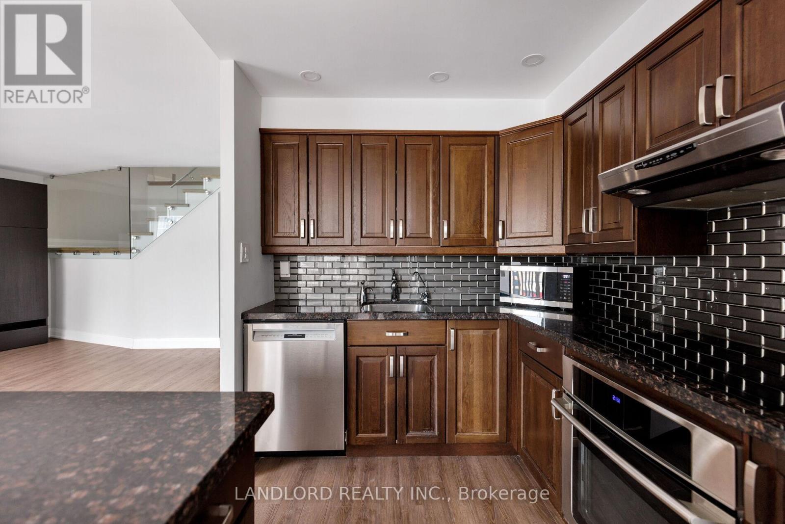 2208 - 33 Harbour Square, Toronto, Ontario  M5J 2G2 - Photo 4 - C13453180