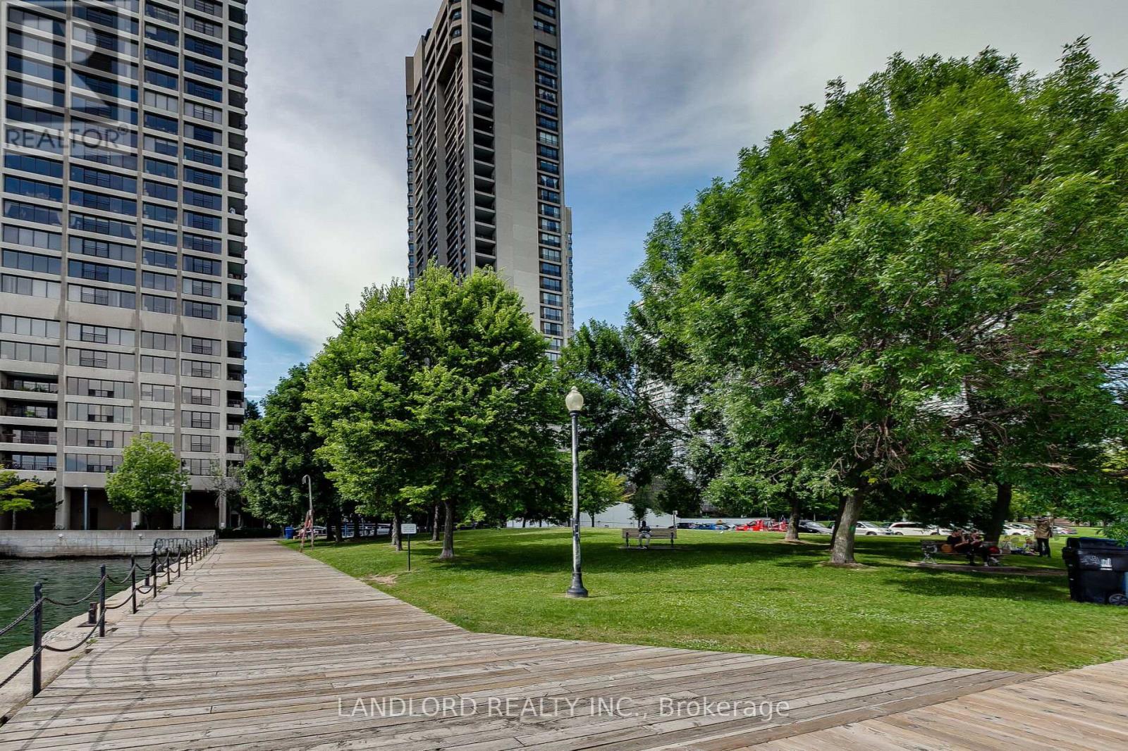 2208 - 33 Harbour Square, Toronto, Ontario  M5J 2G2 - Photo 48 - C13453180