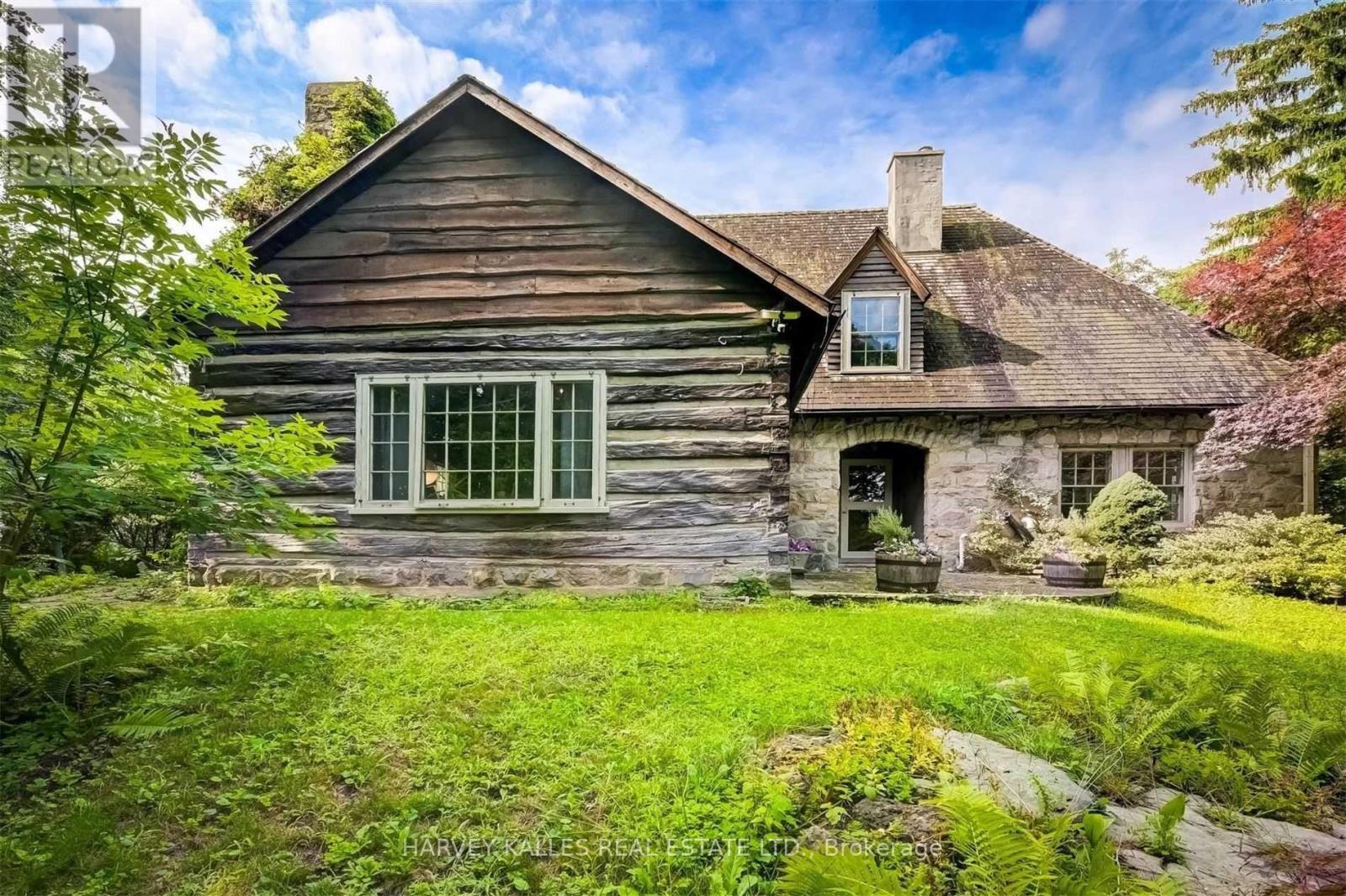 23 DONWOODS DRIVE, Toronto, Ontario
