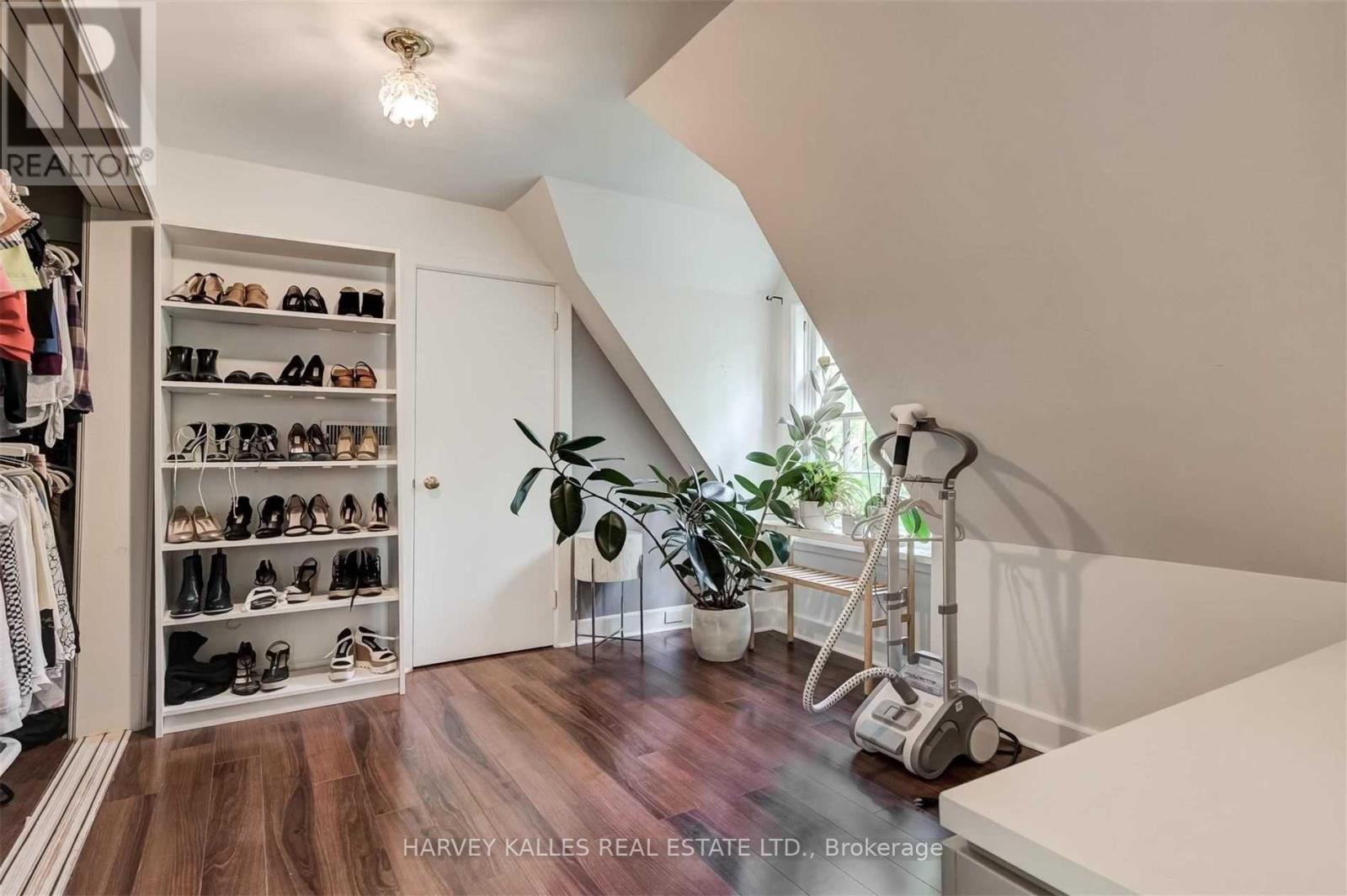 23 Donwoods Drive, Toronto, Ontario  M4N 2E9 - Photo 21 - C13453250