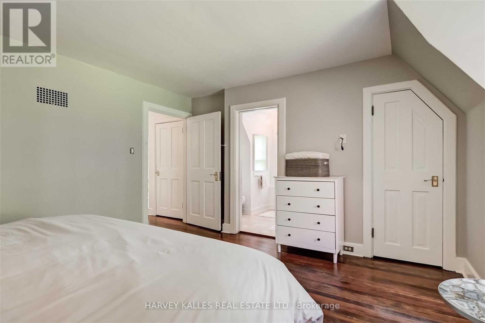 23 Donwoods Drive, Toronto, Ontario  M4N 2E9 - Photo 23 - C13453250