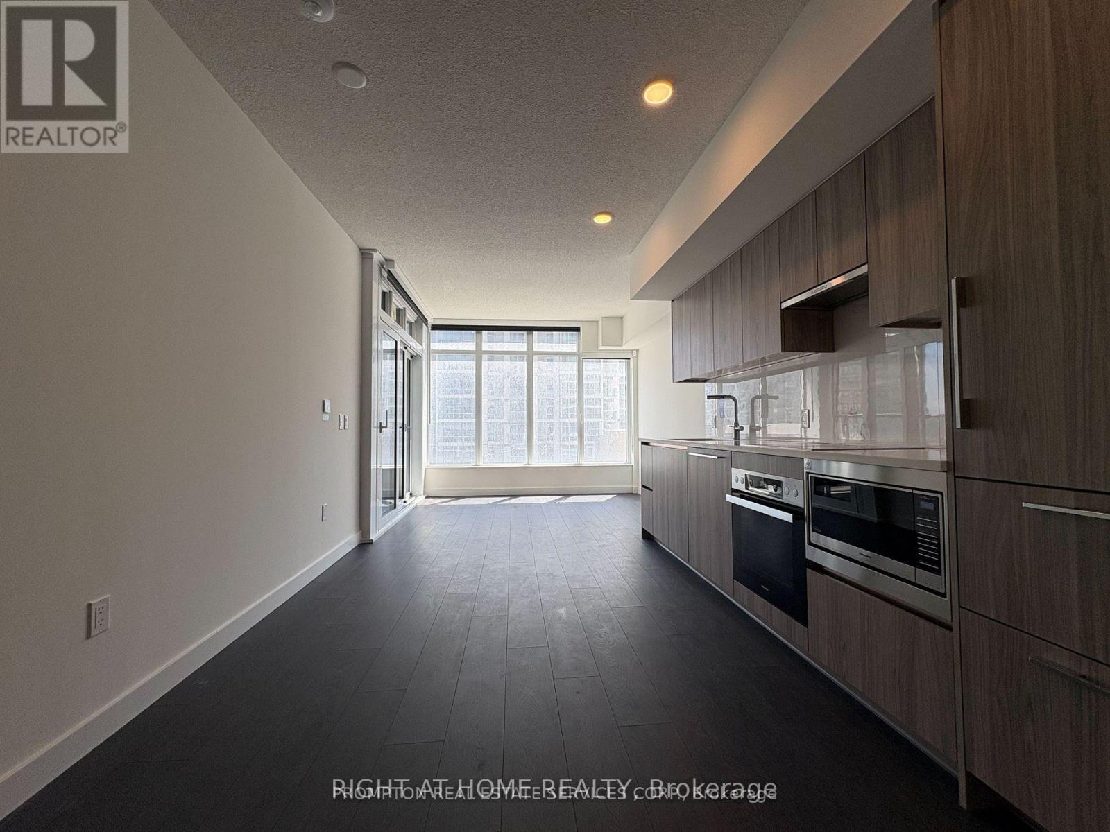 315 - 1 Concord Cityplace Way, Toronto, Ontario  M5V 0X3 - Photo 6 - C13453292