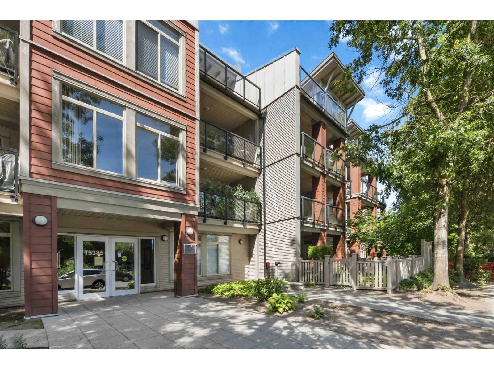 421 15385 101a Avenue, Surrey, British Columbia  V3R 0B4 - Photo 3 - R3136545
