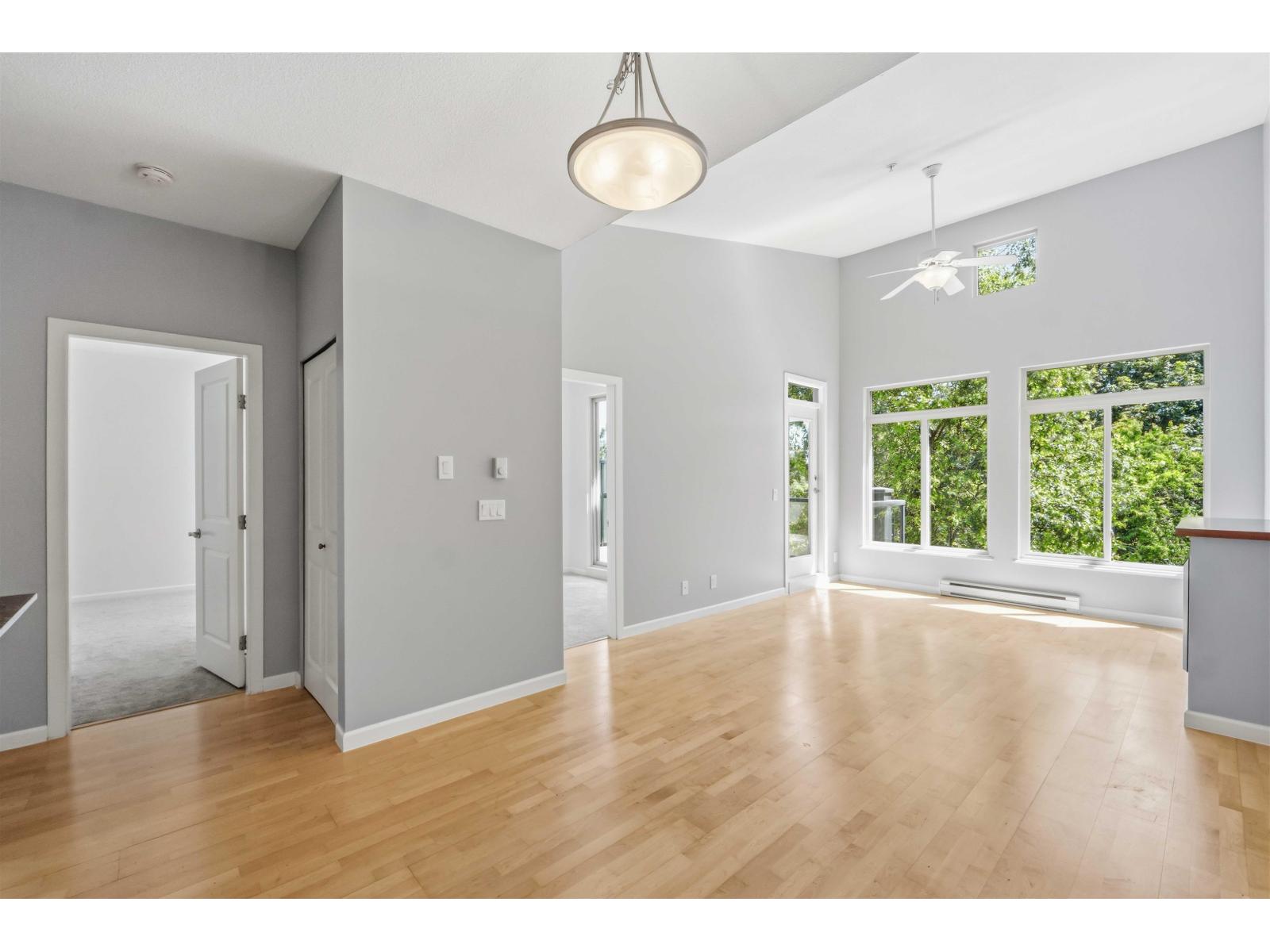 421 15385 101a Avenue, Surrey, British Columbia  V3R 0B4 - Photo 17 - R3136545