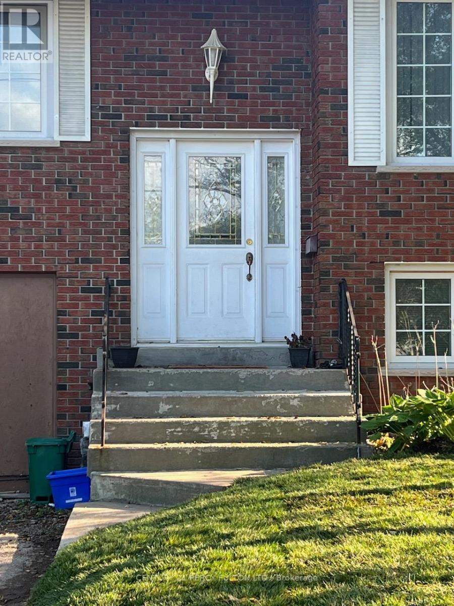 Main - 791 Sheppard Avenue, Pickering, Ontario L1V 1G4 - Photo 2 - E13453170