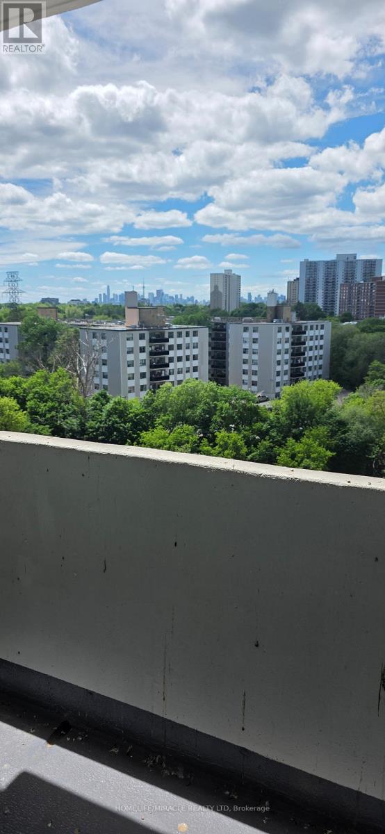 1009 - 1 Massey Square, Toronto, Ontario  M4C 5L4 - Photo 15 - E13453172