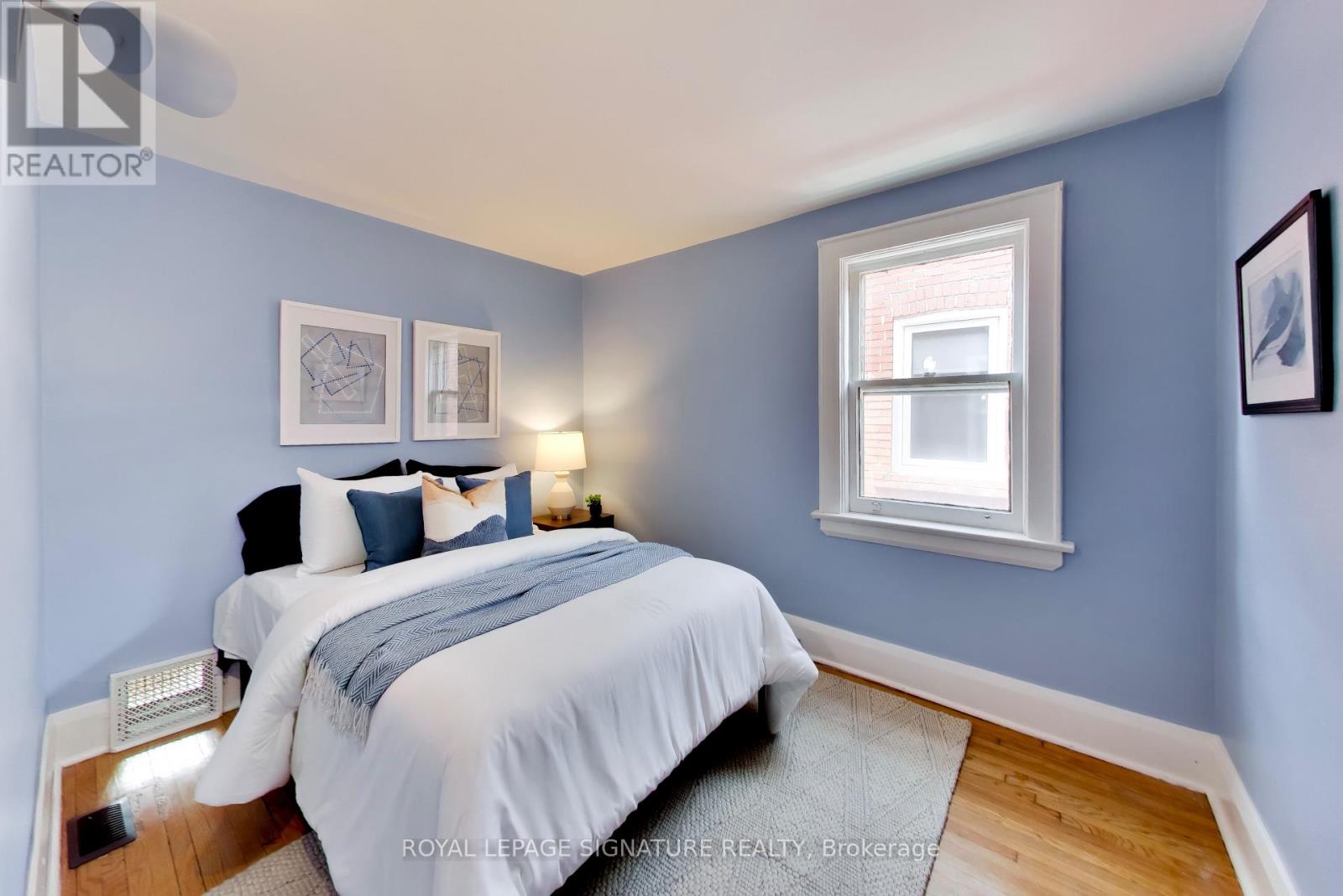 2102 Gerrard Street E, Toronto, Ontario  M4E 2B8 - Photo 12 - E13453176