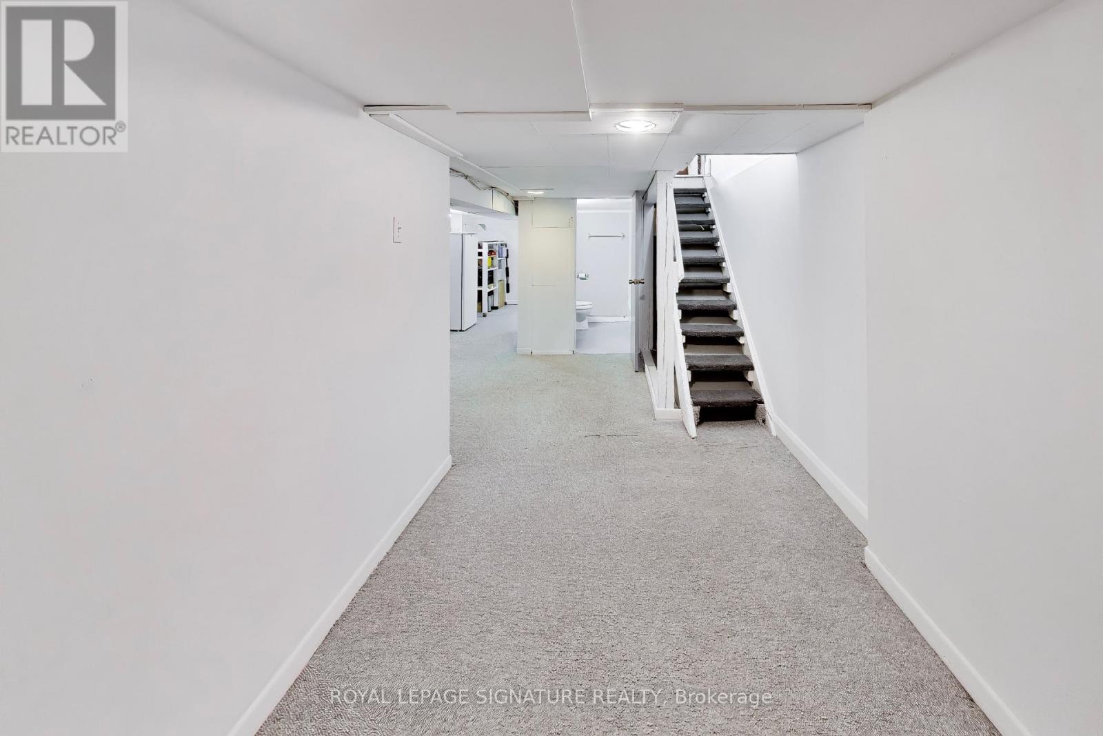 2102 Gerrard Street E, Toronto, Ontario  M4E 2B8 - Photo 18 - E13453176