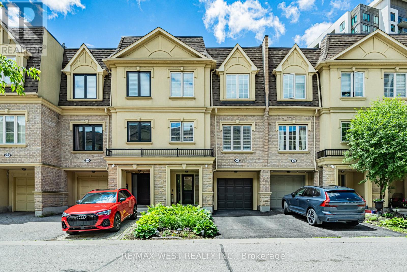 1250 ST. MARTINS DRIVE, Pickering, Ontario