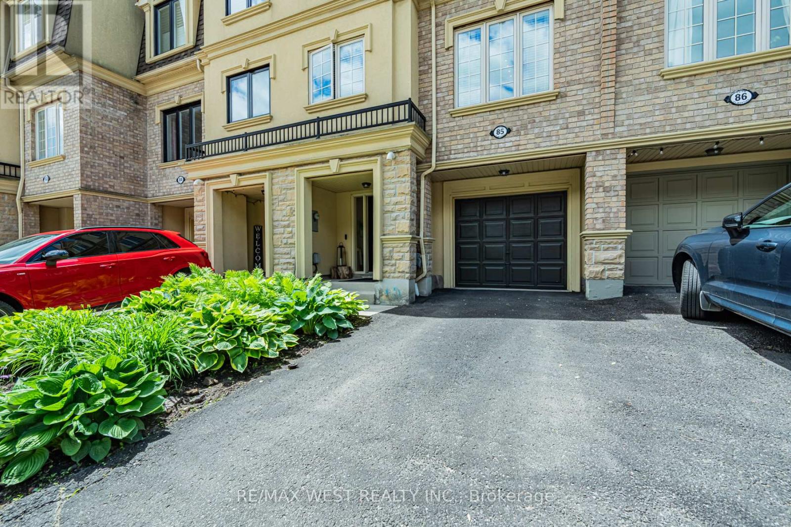 1250 St. Martins Drive, Pickering, Ontario  L1W 0A2 - Photo 2 - E13453196