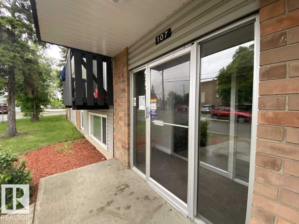 107 Village Ac Nw, Edmonton, Alberta  T5C 3C9 - Photo 7 - E4493978