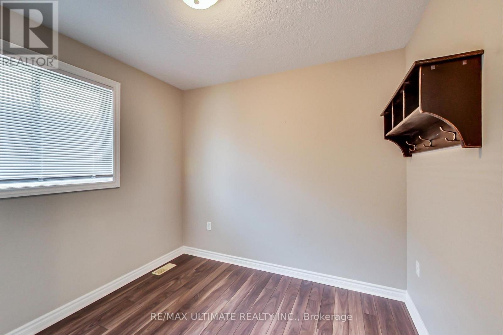 Main - 209 Dunsmore Lane, Barrie (Georgian Drive), Ontario  L4M 6Z8 - Photo 15 - S13453186