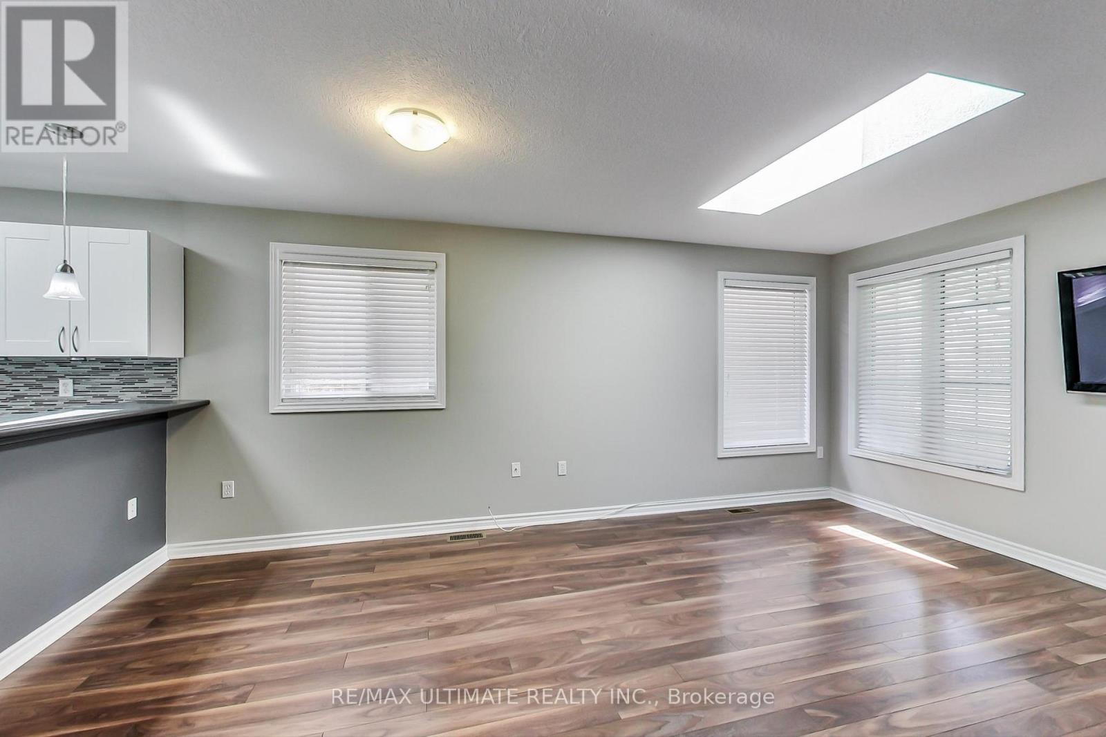 Main - 209 Dunsmore Lane, Barrie (Georgian Drive), Ontario  L4M 6Z8 - Photo 6 - S13453186