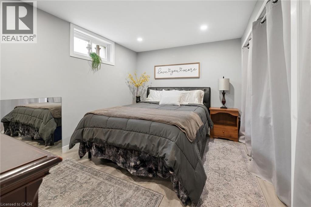 22 Brookside Crescent, Kitchener, Ontario  N2N 1H1 - Photo 33 - 40837522