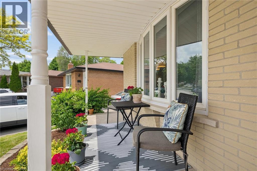 22 Brookside Crescent, Kitchener, Ontario  N2N 1H1 - Photo 8 - 40837522