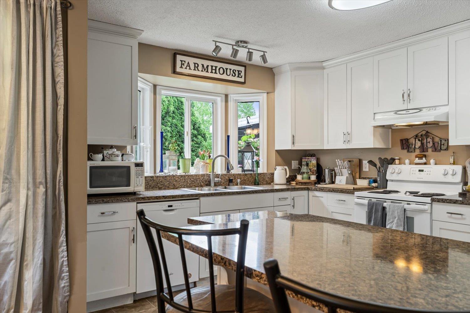 1535 Canterbury Drive, Agassiz, Agassiz, British Columbia  V0M 1A3 - Photo 12 - R3130686