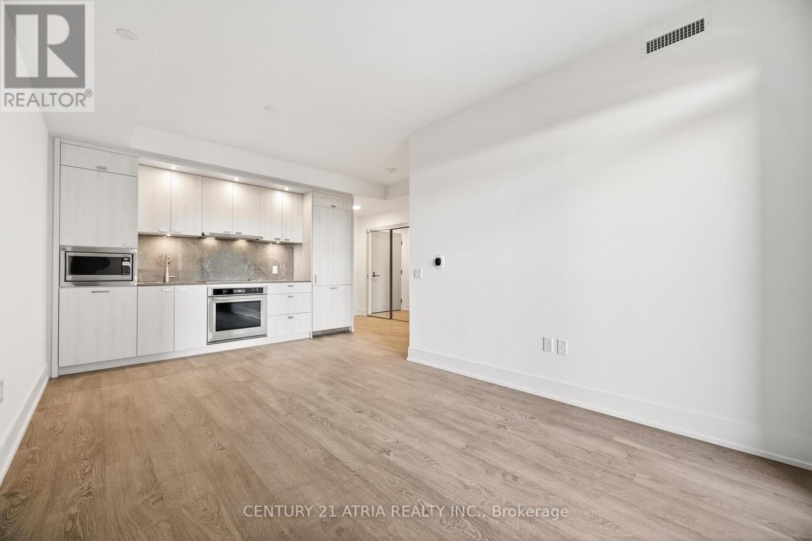532 - 858 DUPONT STREET, Toronto, Ontario