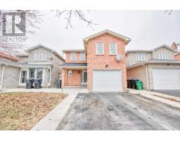 52 FALLEN OAK COURT, Brampton, Ontario