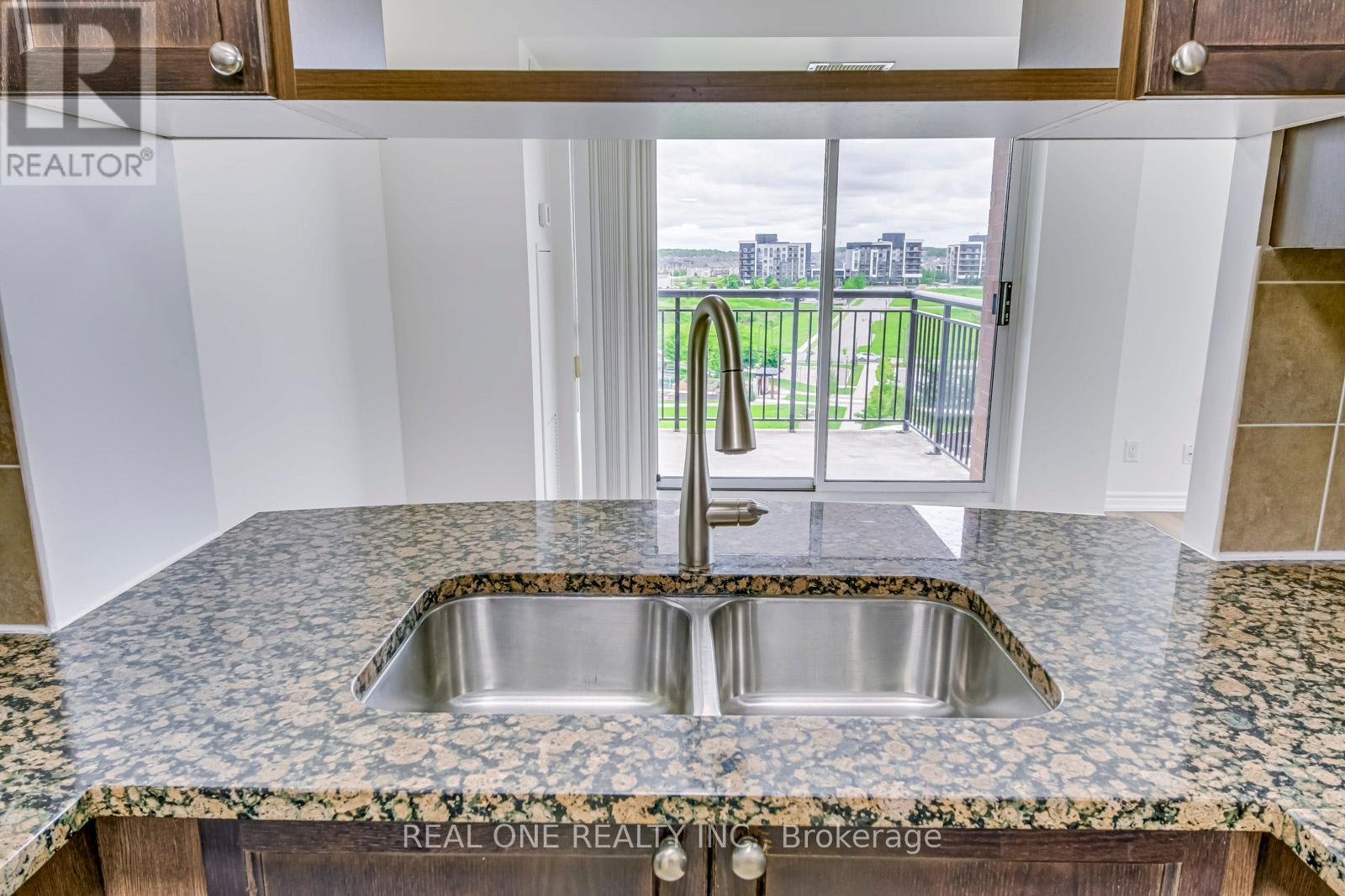 803 - 2365 Central Park Drive, Oakville, Ontario  L6H 0C7 - Photo 10 - W13453204