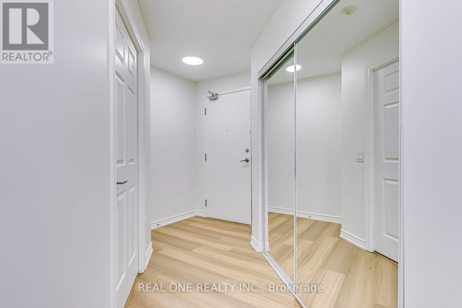 803 - 2365 Central Park Drive, Oakville, Ontario  L6H 0C7 - Photo 7 - W13453204