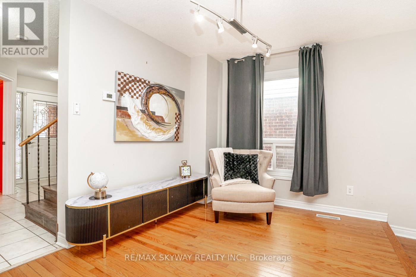 15 Cresswell Drive, Brampton, Ontario  L6Y 2T5 - Photo 12 - W13453230