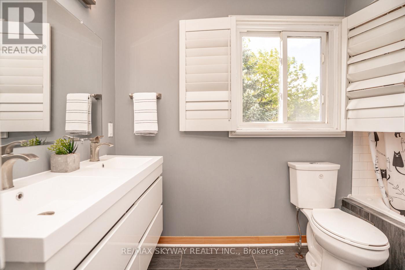 15 Cresswell Drive, Brampton, Ontario  L6Y 2T5 - Photo 25 - W13453230