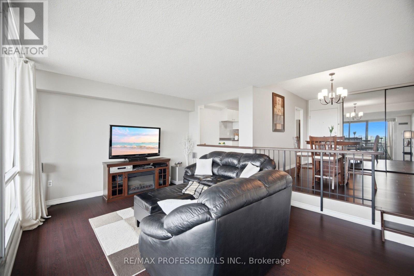 1907 - 250 Scarlett Road, Toronto, Ontario  M6N 4X5 - Photo 15 - W13453316