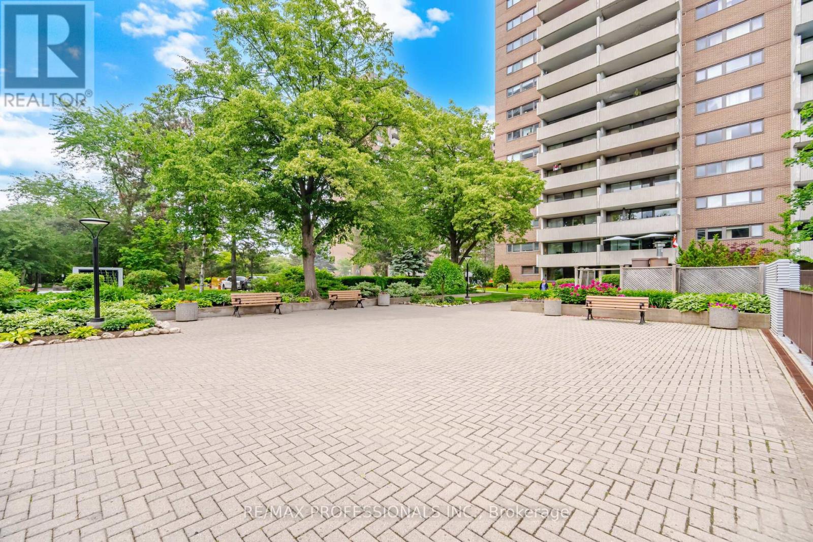 1907 - 250 Scarlett Road, Toronto, Ontario  M6N 4X5 - Photo 46 - W13453316