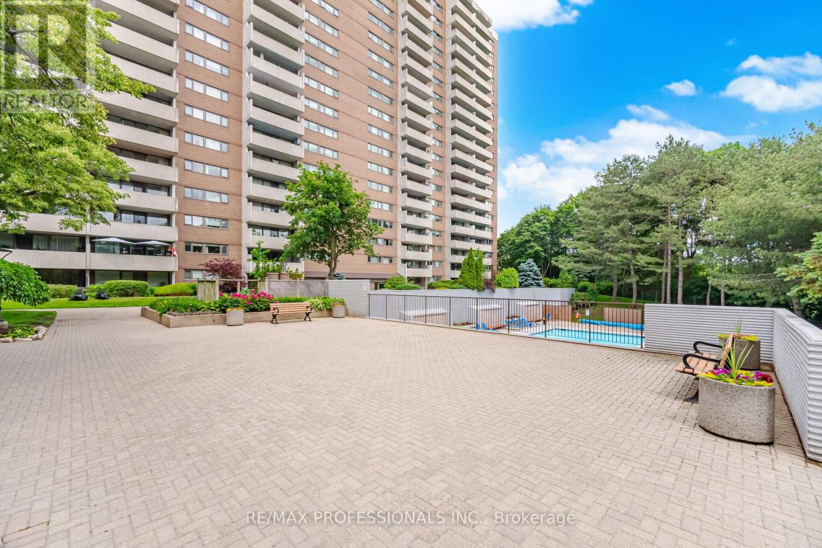 1907 - 250 Scarlett Road, Toronto, Ontario  M6N 4X5 - Photo 47 - W13453316