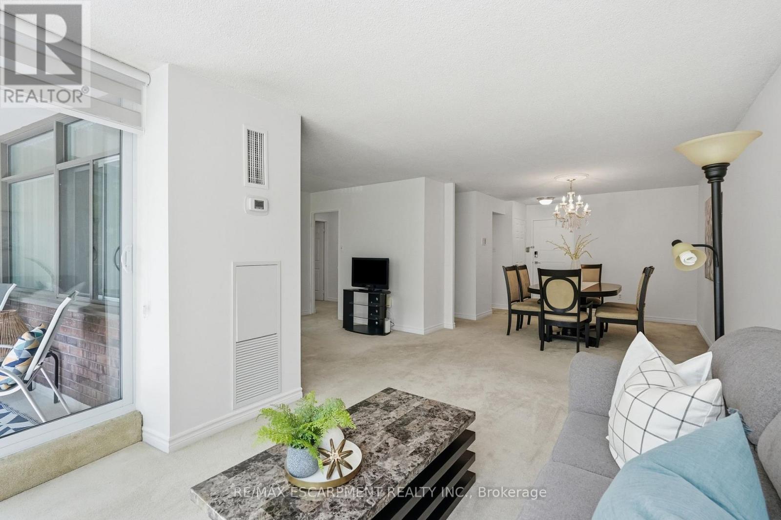 206 - 3100 Kirwin Avenue, Mississauga, Ontario L5A 3S6 - Photo 8 - W13453318