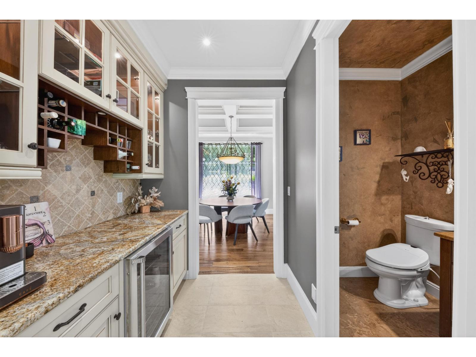 14057 28 Avenue, Surrey, British Columbia  V4P 0A3 - Photo 11 - R3135970