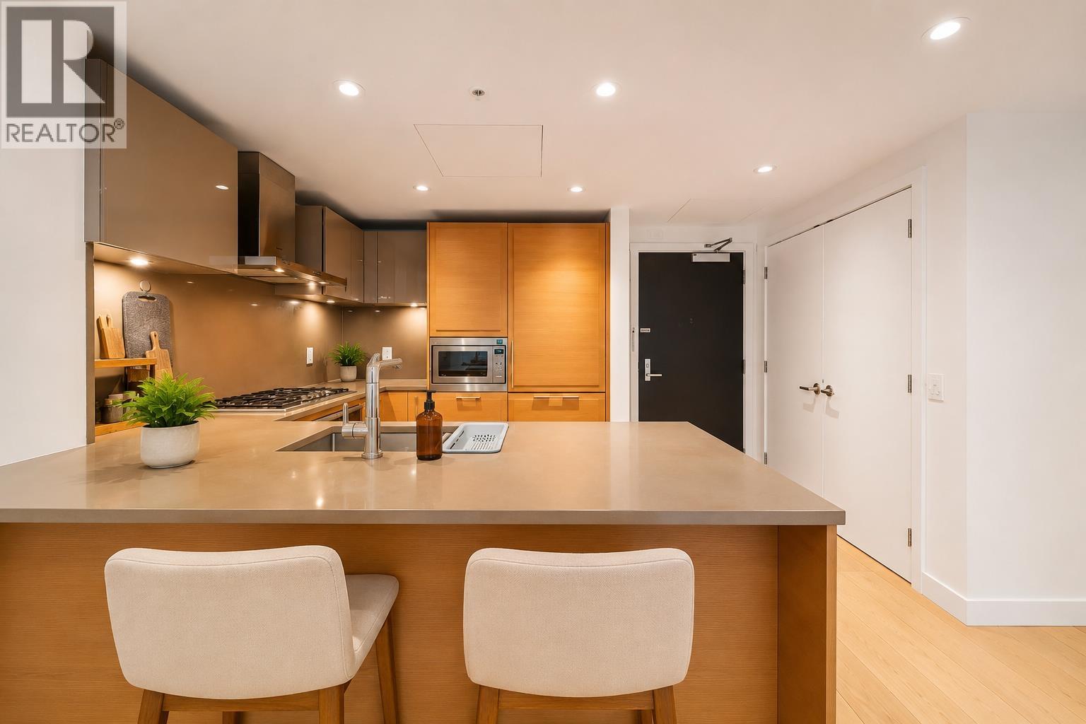 311 7228 Adera Street, Vancouver, British Columbia  V6P 0H8 - Photo 6 - R3136457